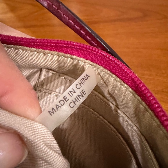 Coach Legacy Leather Universal Travel Wristlet Coin Pouch Case in Fuchsia Pink - Picture 12 of 12